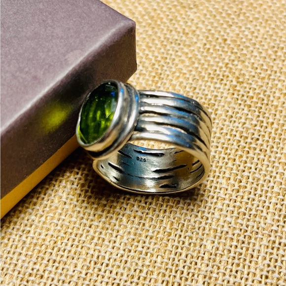 Silpada Green Statement Ring - Picture 6 of 16